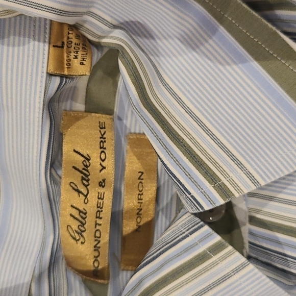 3/$20 Roundtree & Yorke Stripe Button-Up Shirt - Picture 3 of 5